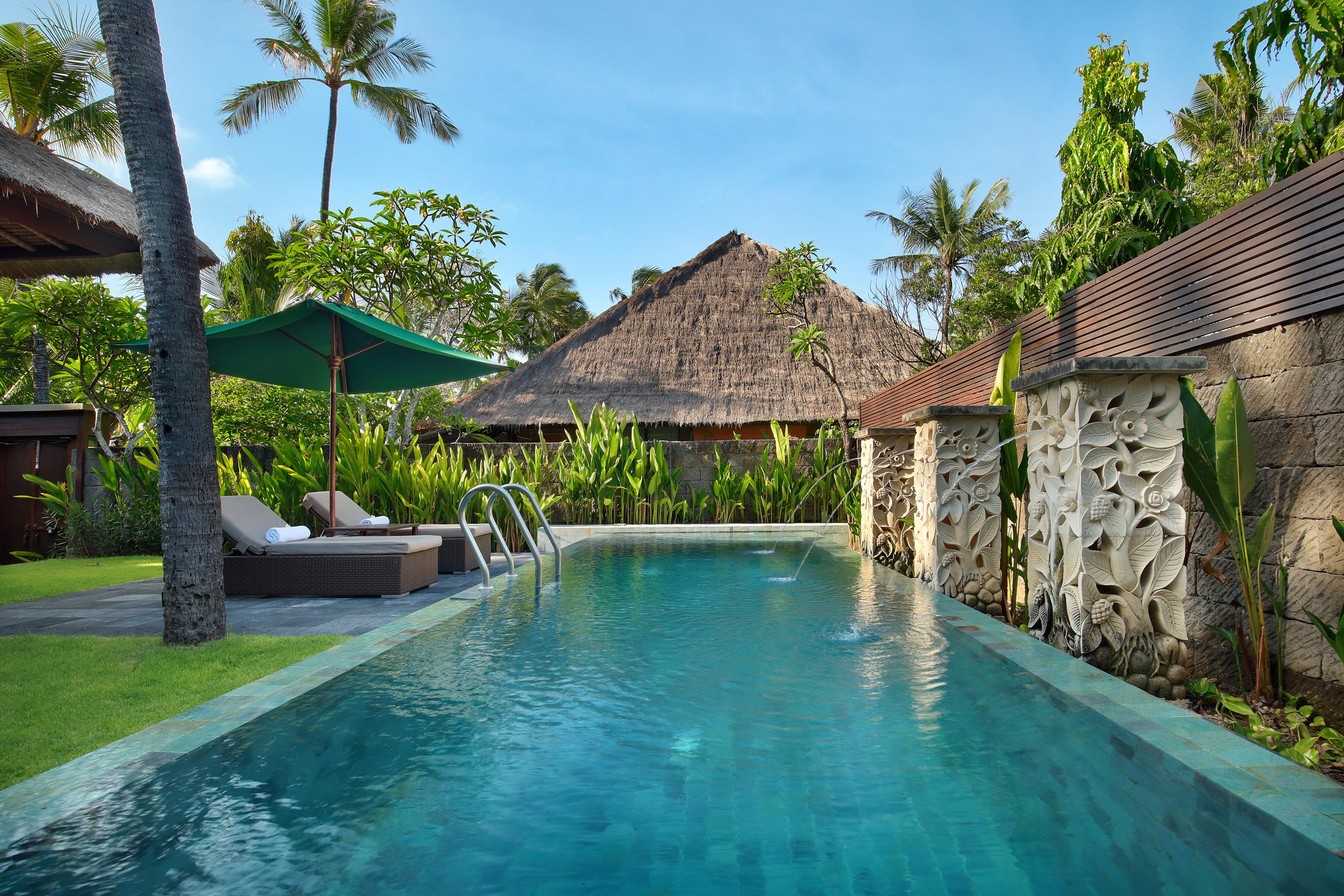 Legian Beach Hotel Exterior foto