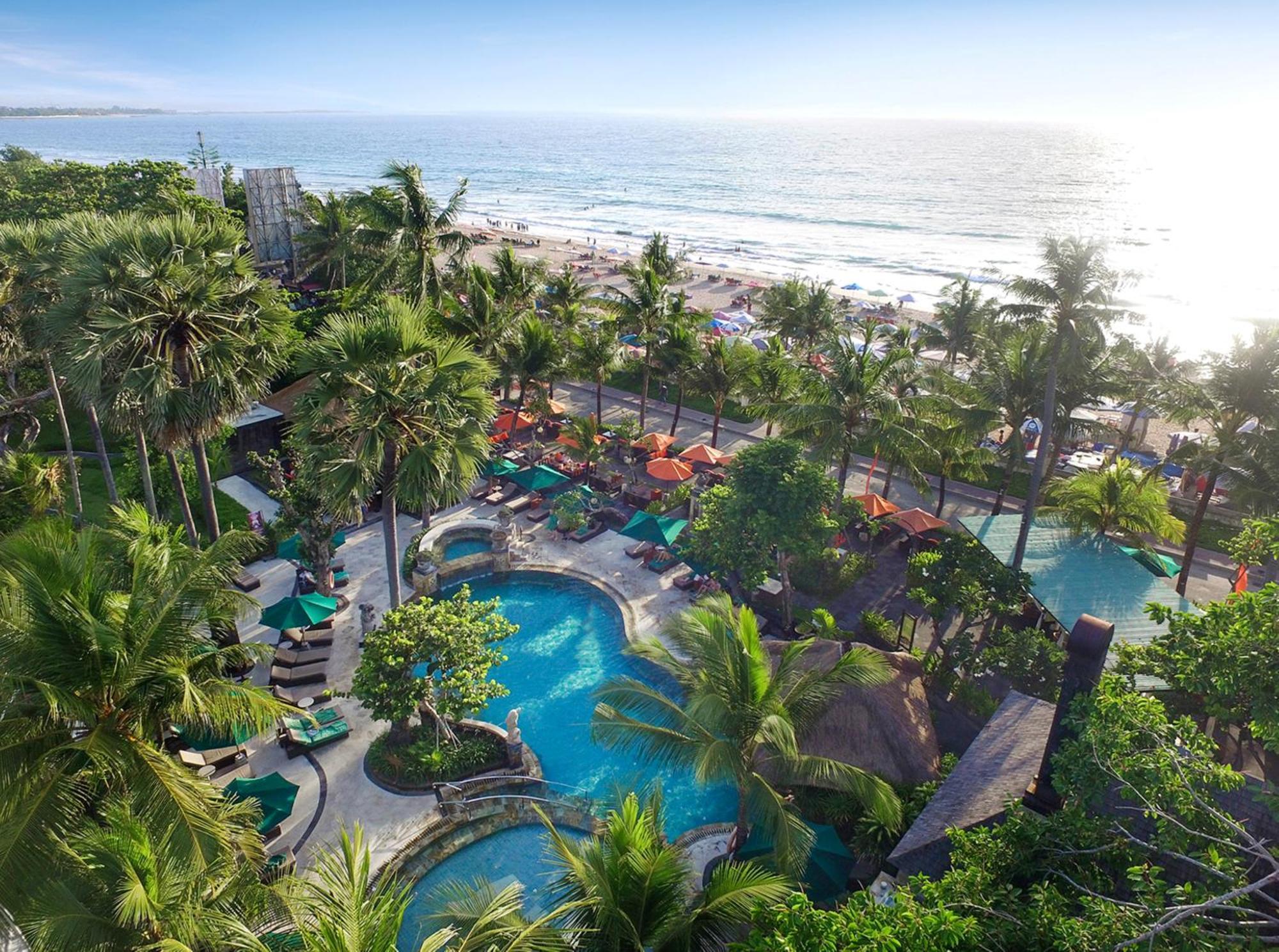Legian Beach Hotel Exterior foto